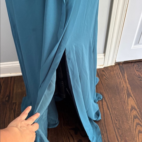 Morilee women 14 Teal 21532 maxi chiffon bridesmaid dress V neck - Picture 11 of 11